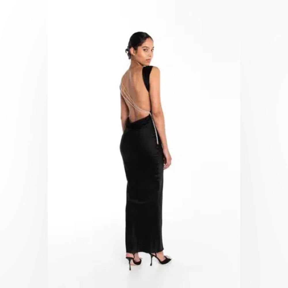 The Bar Pierre Gown - NAVY